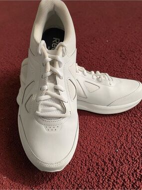 Men's Reebok White DMX MAX Sneakers Size 7.5